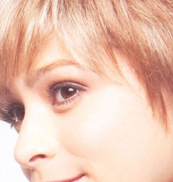 Perukai netik moterims, bet ir vyrams